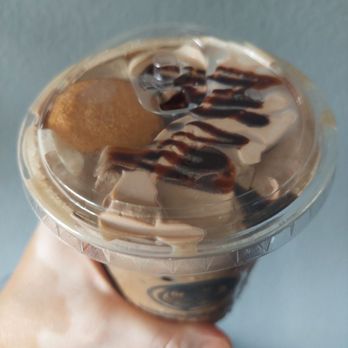 Roam & Brew Coffee - Classic mocha with chocolate foam - Coffee & Tea Near Me - Montebello, California