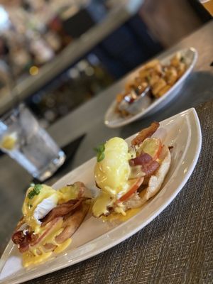 East Village Tavern by null