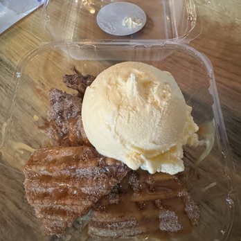 Cafe 86 - Desserts Near Me - Chandler, Arizona