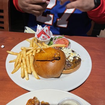 Anchor Bar - Chicken Wings Near Me - Niagara Falls, New York