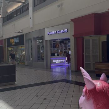 Kawaii Klaws - Tyler mall - Arcades Near Me - Riverside, California