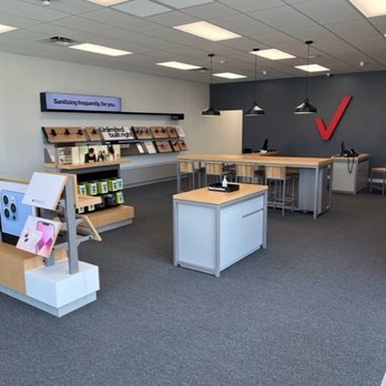 Verizon - Mobile Phones Near Me - Homosassa, Florida Verizon - Mobile Phones Near Me - Homosassa, Florida