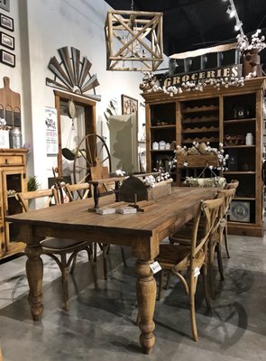 Dirt Road Home - Custom Home Furnishings