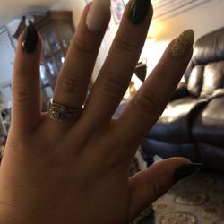 The Nail Lounge