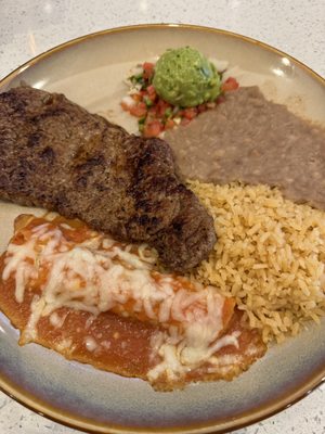 Tequileros Kitchen & Craft Cocktails by null