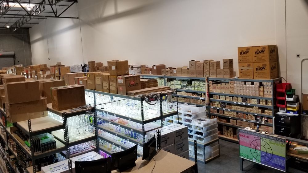 VYPE VAPOR WHOLESALE Updated August 2024 3322 E Sunset Rd, Las