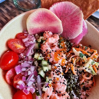 Back Porch Pizza Bar - Ahi tuna bowl - Cocktail Bars Near Me - Mount Dora, Florida Back Porch Pizza Bar - Ahi tuna bowl - Cocktail Bars Near Me - Mount Dora, Florida