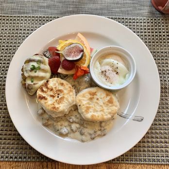 Brewery Gulch Inn - Probably the best biscuits and gravy I've had in my life. - Hotels Near Me - Mendocino, California