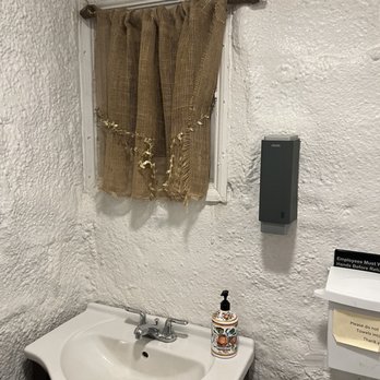 LA Porta Ristorante - Very cool bathroom with rustic window curtain/rod - Italian Near Me - Media, Pennsylvania LA Porta Ristorante - Very cool bathroom with rustic window curtain/rod - Italian Near Me - Media, Pennsylvania