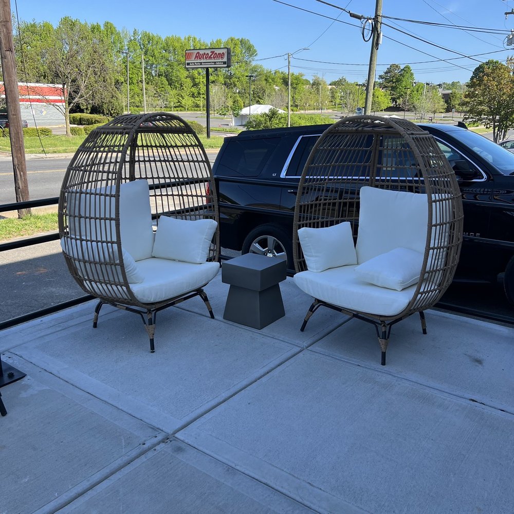 Sumaq Coffee - The outdoor seating area! - Coffee & Tea Near Me - Charlotte, North Carolina Sumaq Coffee - The outdoor seating area! - Coffee & Tea Near Me - Charlotte, North Carolina