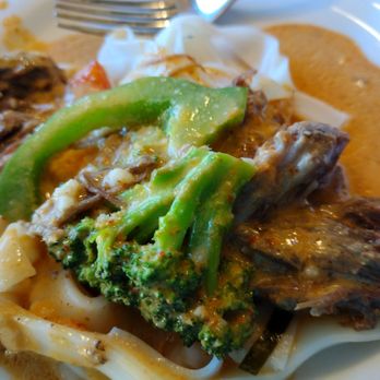 Maui Thai Bistro - Thai Near Me - Kihei, Hawaii Maui Thai Bistro - Thai Near Me - Kihei, Hawaii