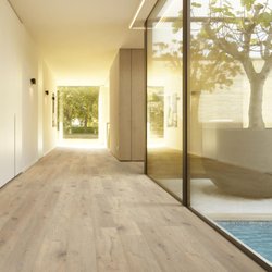 Freddys Floors