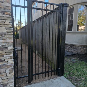 Stunning Fence - New custom 8ft high gate commercial grade - Fences & Gates Near Me - Spring, Texas