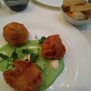 1847 Birmingham - Halloumi 'fish and chips' - British Near Me - Birmingham, XWM