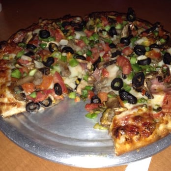 Isi's Pizza - Italiana Combinazione Pizza (hopefully that's spelled correctly) - Pizza Near Me - Ukiah, California Isi's Pizza - Italiana Combinazione Pizza (hopefully that's spelled correctly) - Pizza Near Me - Ukiah, California