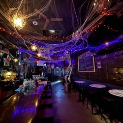 Weary Livers - Weary Livers Bar Halloween Santa Monica