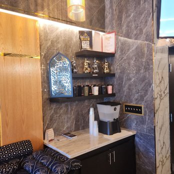 Sana'a Cafe - Coffee & Tea Near Me - Elk Grove, California