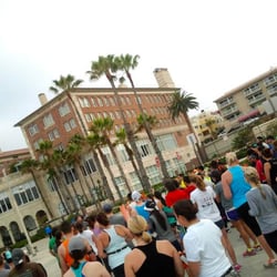 Beach Fiesta 5k, 10k, 15k, Half Marathon - Runners waiting for the 7am start!