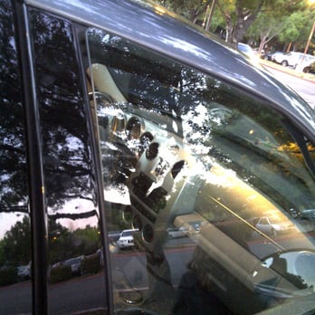 Mountain View Body Shop - close-up of the window. The shop left a broken regulator on my car. - Body Shops Near Me - Mountain View, California Mountain View Body Shop - close-up of the window. The shop left a broken regulator on my car. - Body Shops Near Me - Mountain View, California