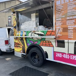 Food Truck Taqueria Y Pupuseria 3 Hermanos