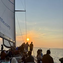 Sailing Seattle - The view