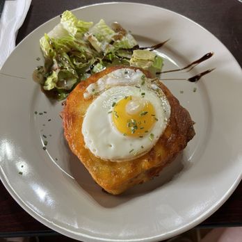 Mona’s French Cafe - Croque Madame was ok (nothing special about the bread) - French Near Me - Cypress, Texas