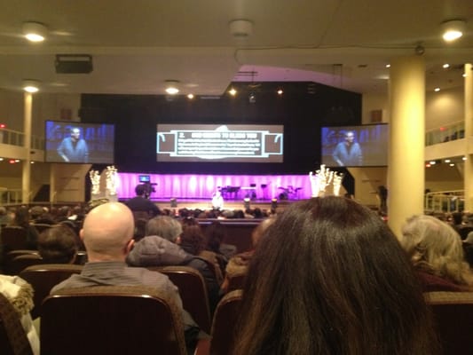 Church on the Queensway by null