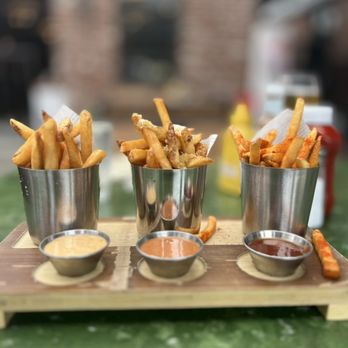 Hennessey's La Jolla - French Fry Sampler - New American Near Me - La Jolla, California
