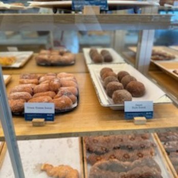 Paris Baguette - Cream Cheese and Sweet Rice Donuts - Bakeries Near Me - Springfield, Virginia
