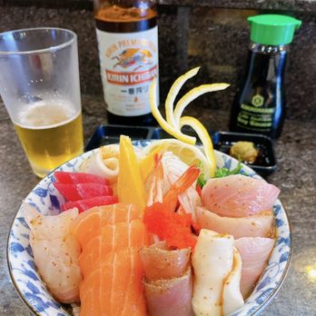 Omokase - Chirashi Bowl - Sushi Bars Near Me - Rancho Cucamonga, California