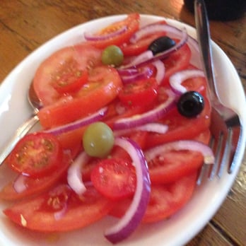 Los Molinos - tomato salad - Spanish Near Me - London, XGL Los Molinos - tomato salad - Spanish Near Me - London, XGL