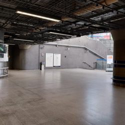 Canada Water Station - Concourse