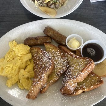 Hot Off The Griddle - French toast sausage and egged - Breakfast & Brunch Near Me - Orangevale, California