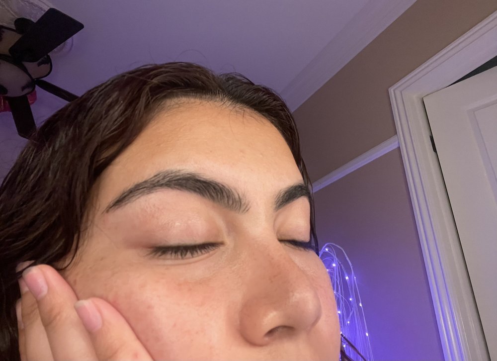 SUNRISE EYEBROW THREADING Updated August 2024 107 E Anaheim St, Los