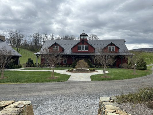 Williams Gap Vineyard by null