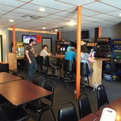 That Pizza Place - Cocktail bar converted to dining was our perch. Fun to come and go playing games and having a few bites in between.