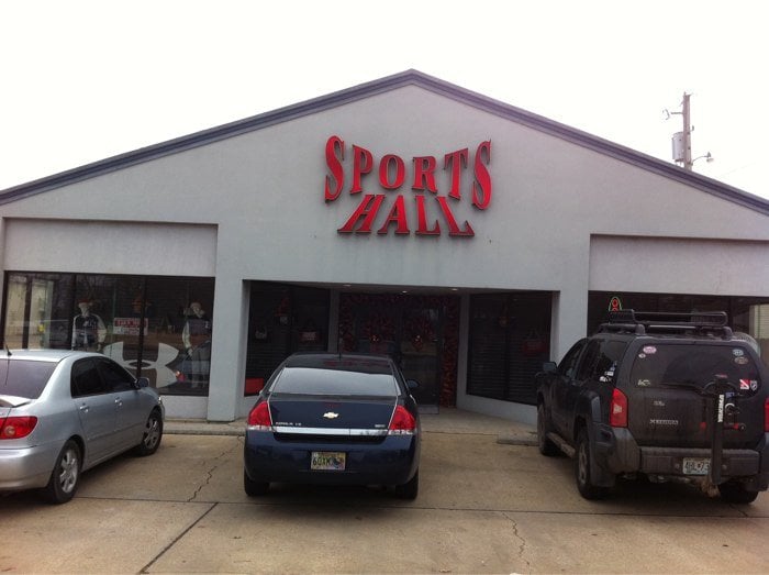 SPORTS HALL Updated October 2024 905 E Main St, Blytheville