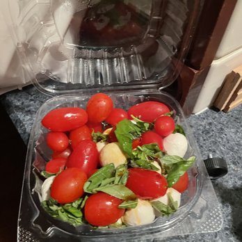 Limoncello - 1 lb. Caprese Salad - Sandwiches Near Me - San Francisco, California