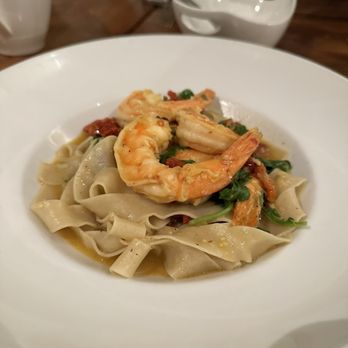 Sonoma Grille  - Pappardele pasta with big shrimp - Seafood Near Me - Sonoma, California