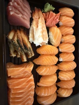 Osaka Sushi by null