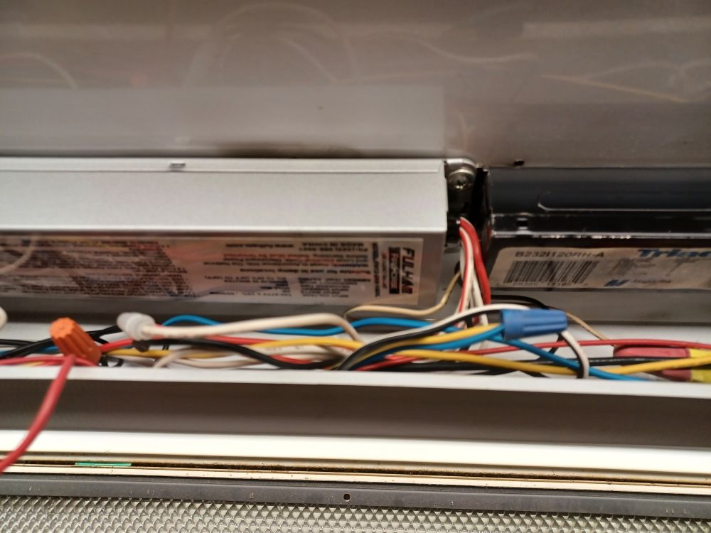 Slide of Betos Electric
