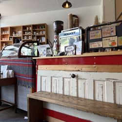 Handworks Coffee Studio - Interior