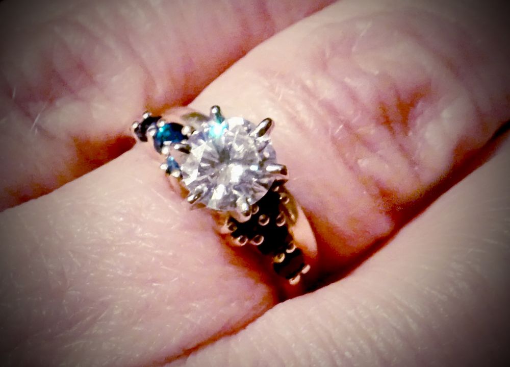 J WILLIAM JEWELERS Updated September 2024 106 Union St, Spencerport