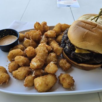 Aslin Beer - Smash burger with cheese curds - Breweries Near Me - Virginia Beach, Virginia Aslin Beer - Smash burger with cheese curds - Breweries Near Me - Virginia Beach, Virginia