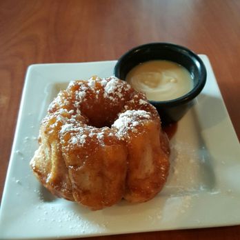 Blue's Egg + Bakery - Monkey bread yummy - Breakfast & Brunch Near Me - Milwaukee, Wisconsin
