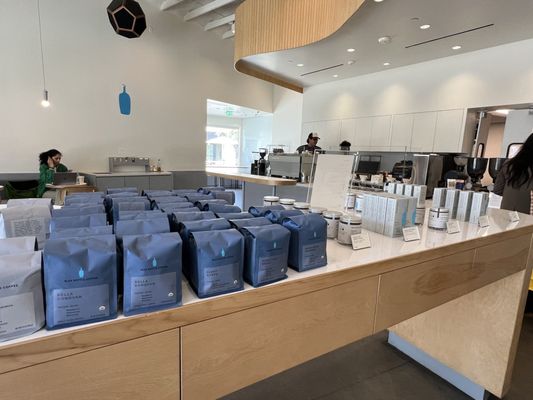 Blue Bottle Coffee by null
