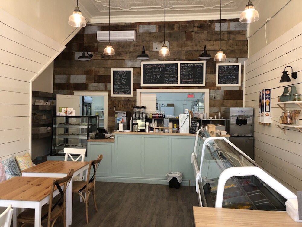 HARTLEY Updated August 2024 15 Photos 474 Avenue Victoria, Saint