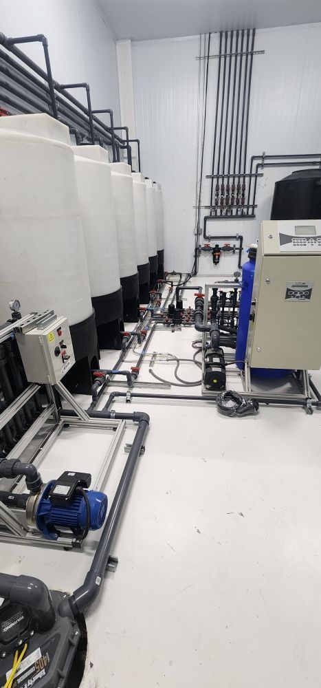 Slide of All Season Handyman