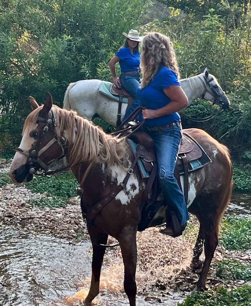 Kolt's Equine Konnections - equestrian in Pineville, MO