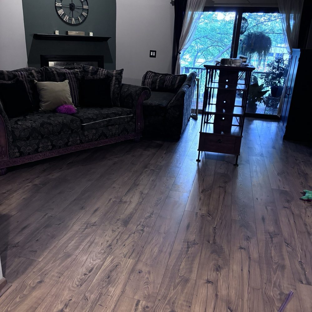 Royal Home Flooring - New Mohawk laminate flooring... love it!!!! - Flooring Near Me - Bridgeview, Illinois